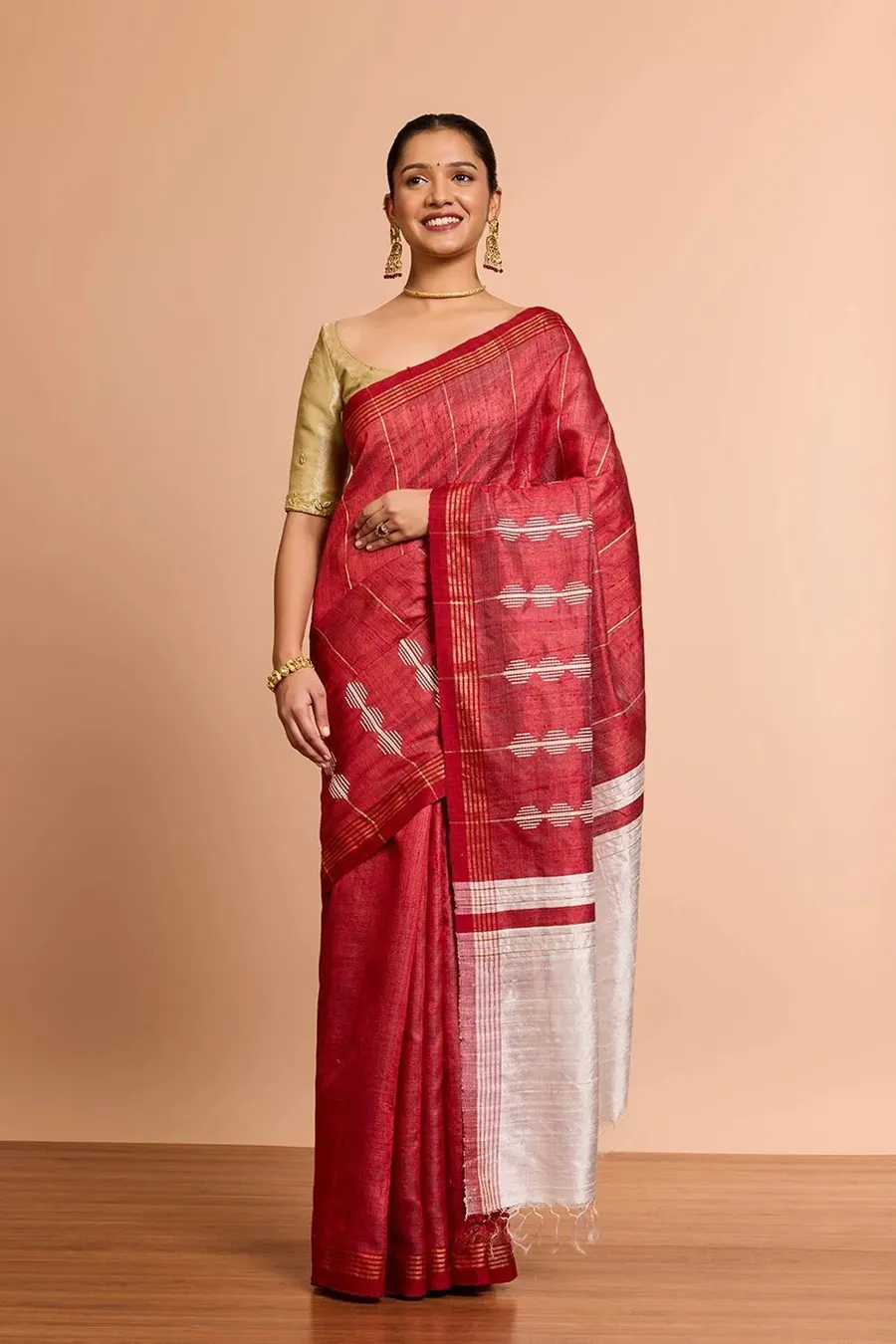 Hand Woven Handloom Raw Silk Saree with Rich Traditional Texture